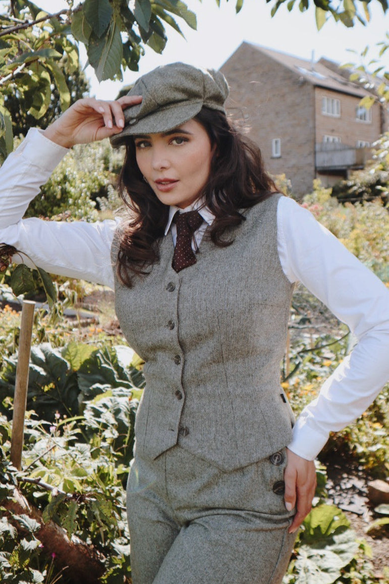 Margot Fitted Waistcoat - olive herringbone