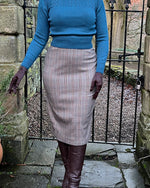 50s Perfect Pencil Skirt in Plaid